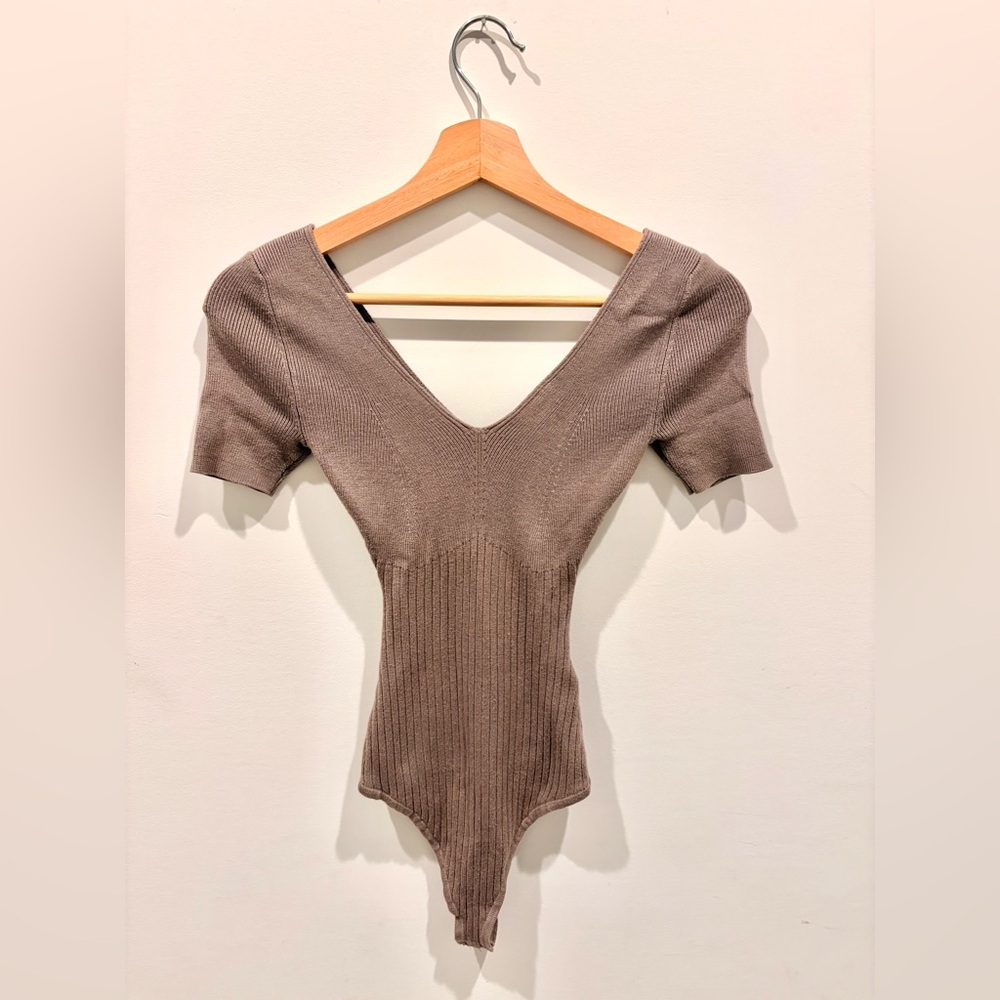 Abercrombie & Fitch XS Short Sleeve Knit Brown Ribbed Women's Top